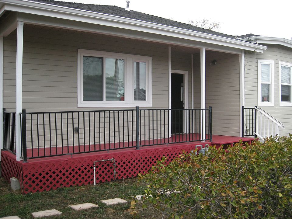 1st image of 595 Douglas Ave
