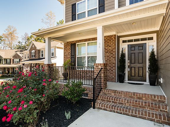 2nd image of 34 Jubilee Ct