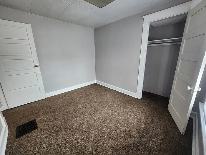 1436 Sycamore St — Photo 11