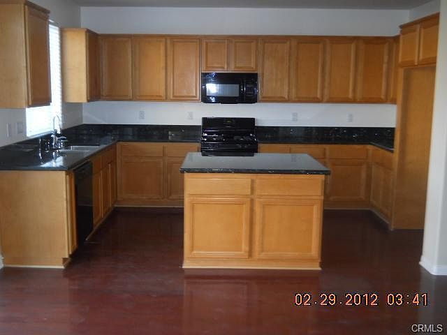 2nd image of 25446 Hyacinth St