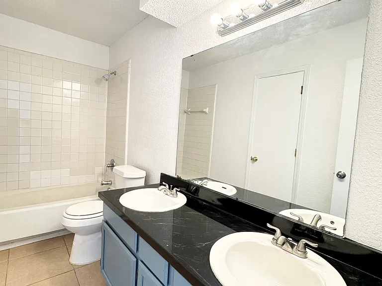 339 NW 119th St #339 — Photo 22