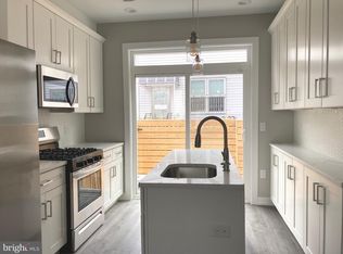 1955 N Darien St, Philadelphia, PA 19122