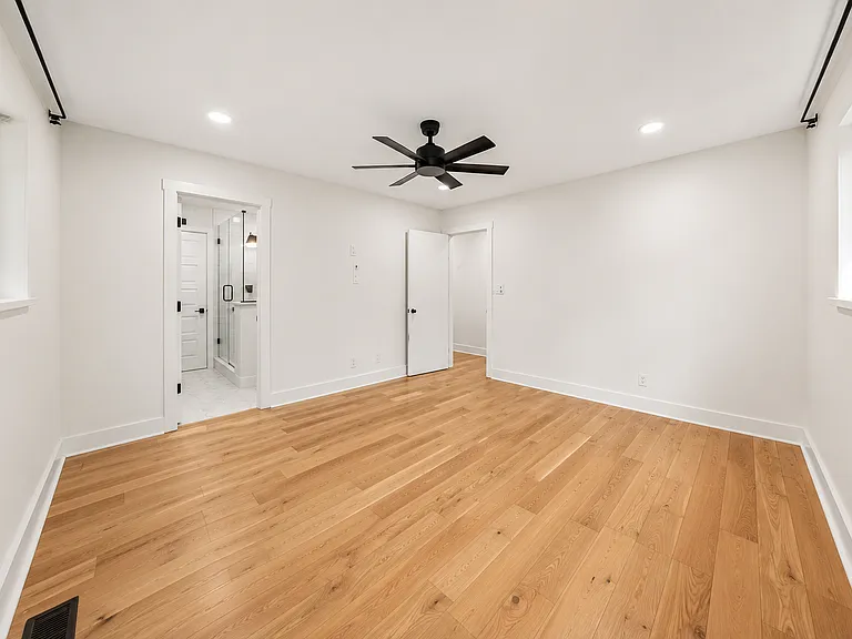 2243 N Hummingbird Ln — Photo 13