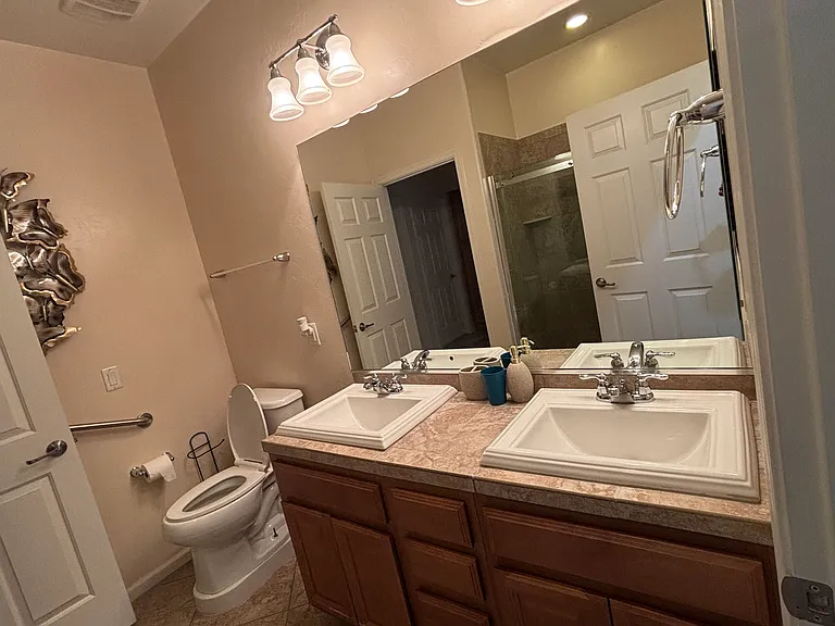 Second Bathroom with Double sinks