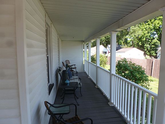 4th image of 307 King St