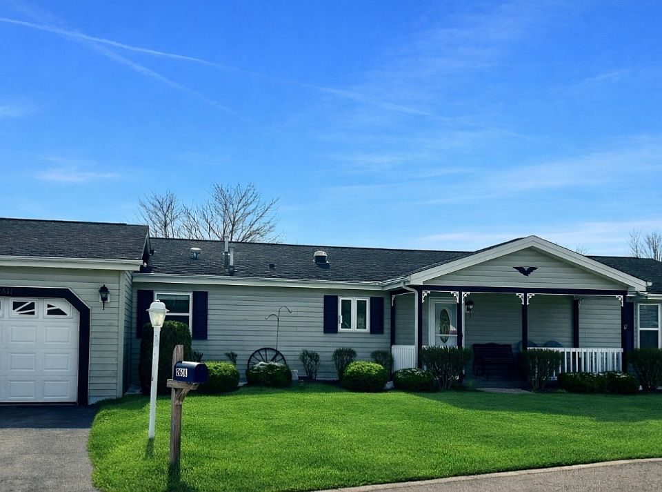 1st image of 2611 Maywood Ct