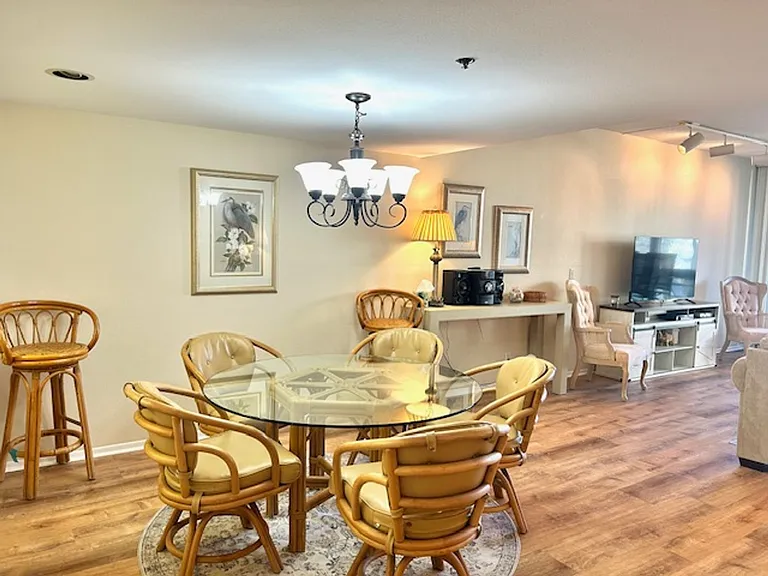 1095 Gulf Of Mexico Dr #104 — Photo 8