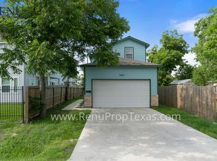 5003 Higgins St, Houston, TX 77033