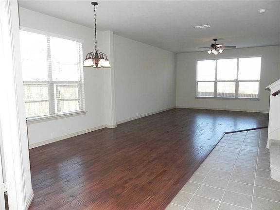 5th image of 3813 Redwood Creek Ln