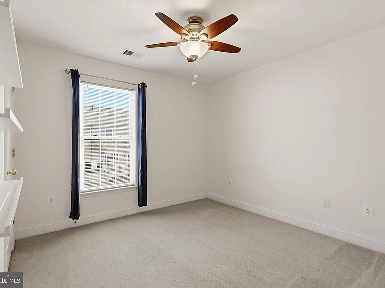 4424 Eastwick Ct #B-402B — Photo 18