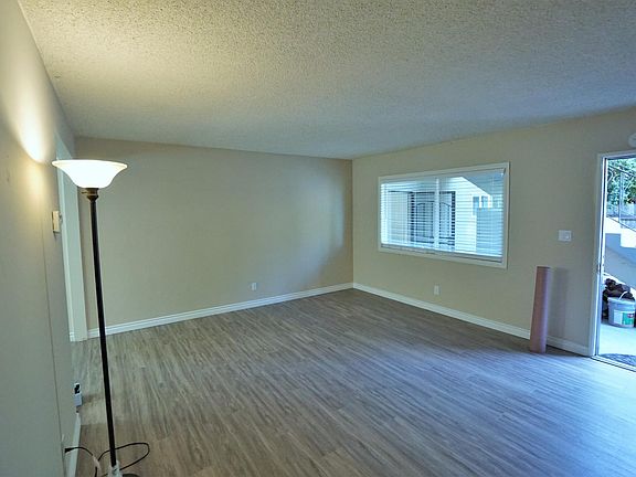 2nd image of 2119 Grand Ave