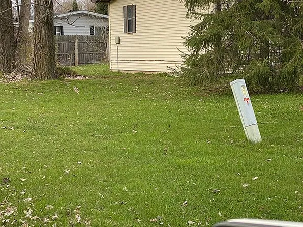 311 E 4th St, Crandon, WI 54520