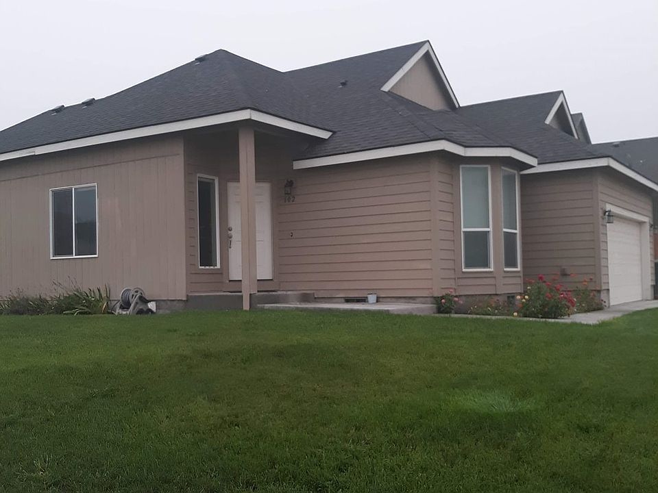 2nd image of 102 Falcon Ct