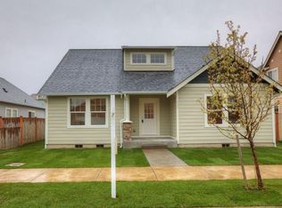 243 Riggs Dr E, Enumclaw, WA 98022