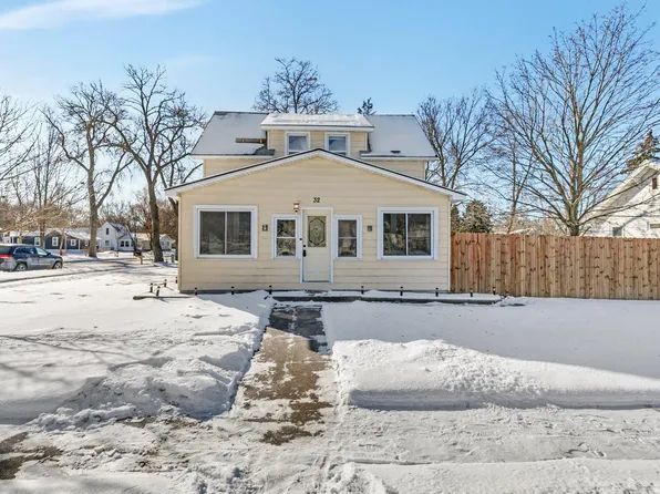 32 E Weisel St, Litchfield, MN 55355
