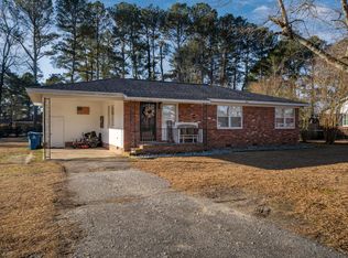 108 Beale St, Dunn, NC 28334