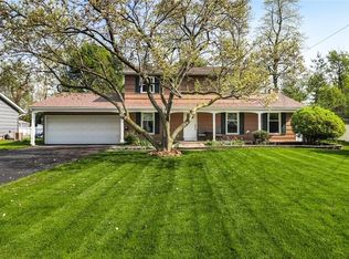 110 True Hickory Dr, Rochester, NY 14615