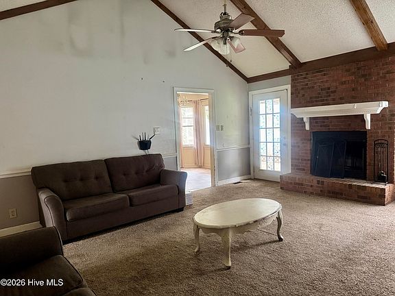 4th image of 203 Walden Woods Drive
