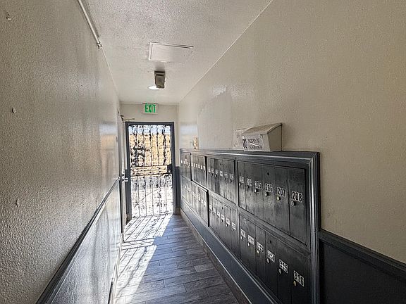 5th image of 7521 Simpson Ave #212