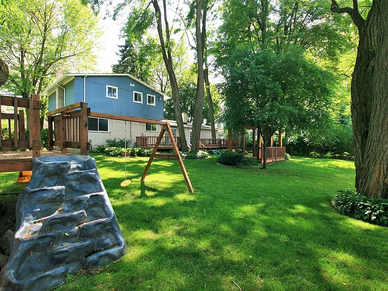 2536 Alveston Dr — Photo 26