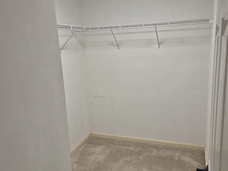 4 Crestview Cir #97 — Photo 10