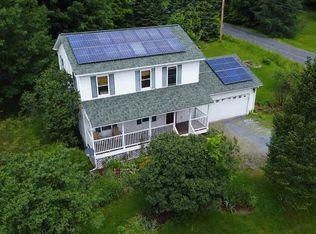 15 Whitefield Drive, Cambridge, VT 05464