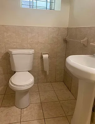 Rented by Voro, LLC | media 11