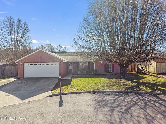 4th image of 1006 Davinci Ln