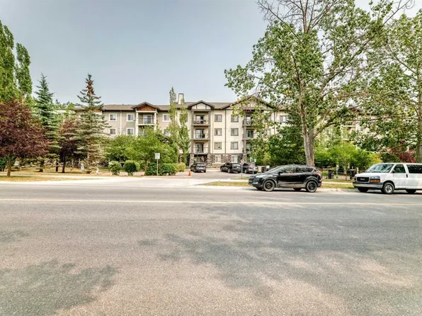 6315 W Ranchview Dr NW #110, Calgary, AB T3G
