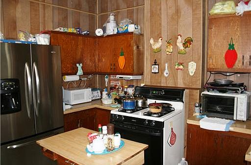 3rd image of 1309 Ursulines Ave