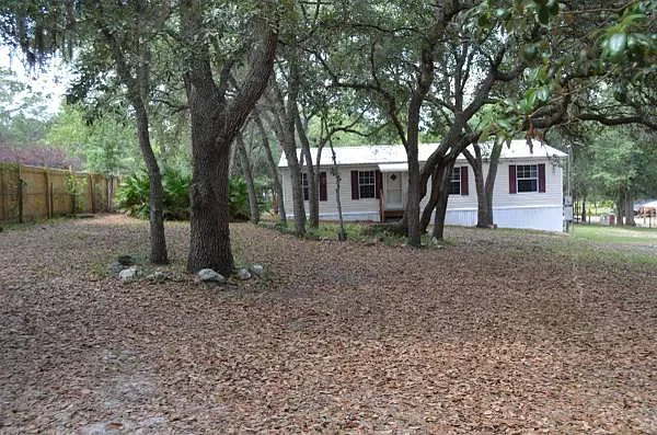 3 bed, 1188 sqft, $1,500 — Photo 2
