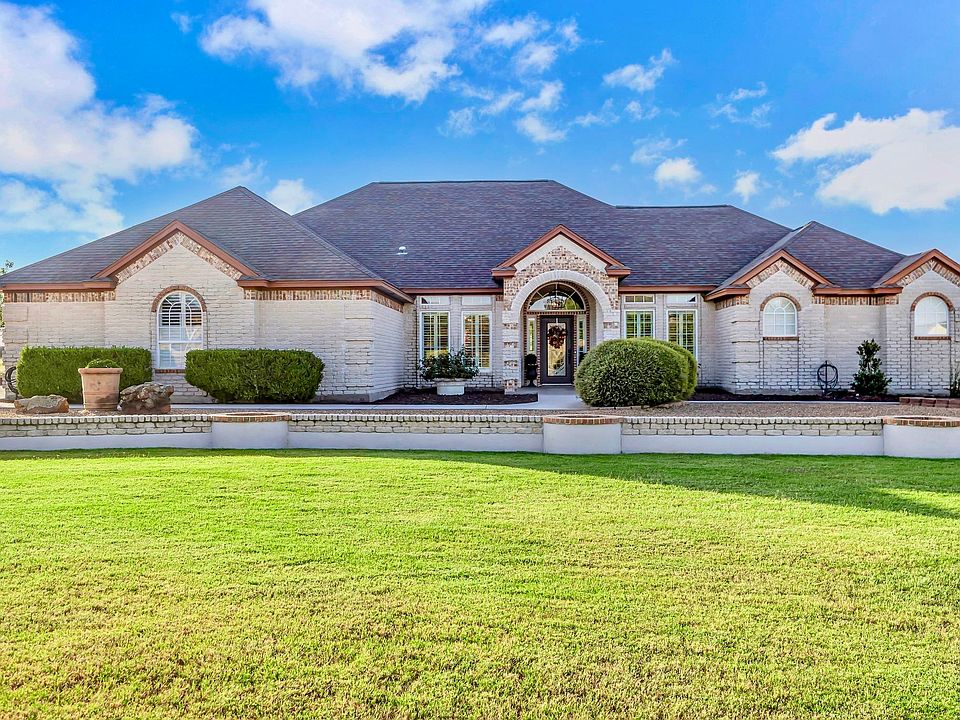 1st image of 1509 Lady Amber Ln