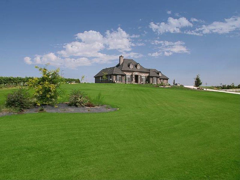 1st image of 99 Winemakers Ln