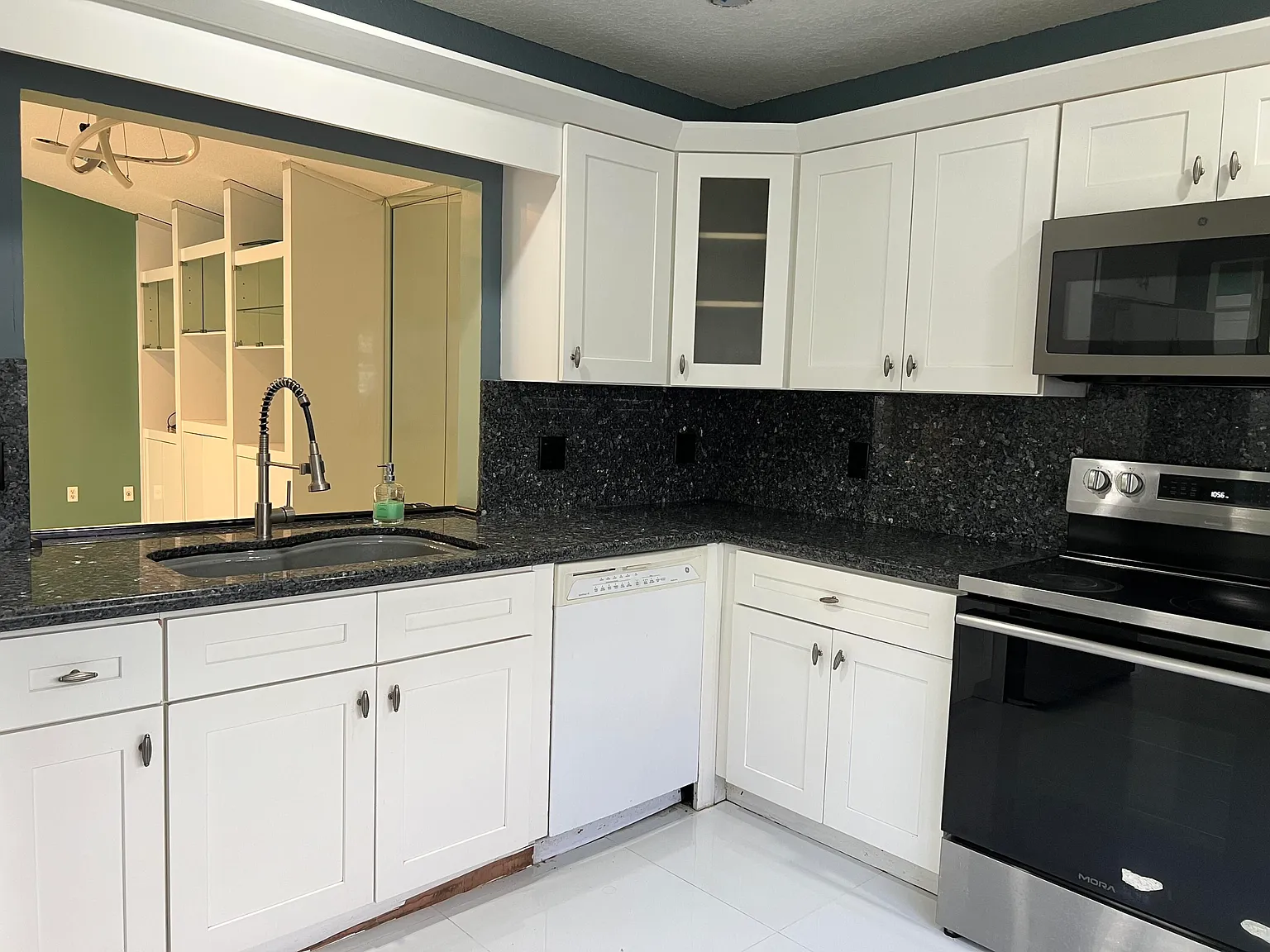 2 bed, 2.0 bath, 1196 sqft, $2,650 — Photo 4