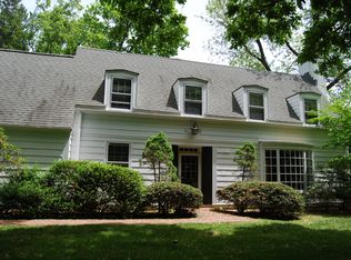 305 Clayton Rd, Scarsdale, NY 10583