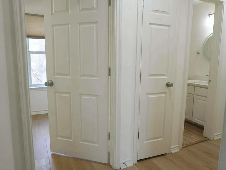 7916 Comal St — Photo 23