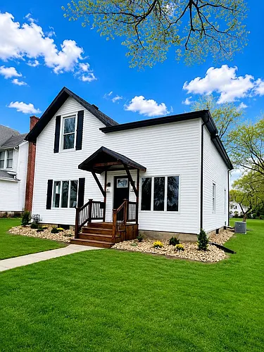 358 Cherry St Photo 1