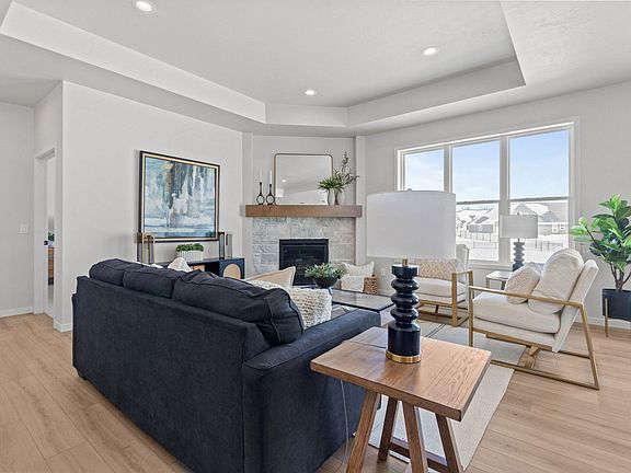 2nd image of 2380 Scheuring Rd