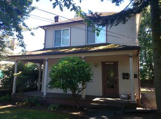 2045 NW 61st St UPPR ), Seattle, WA 98107