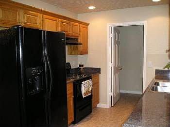 2nd image of 103 Alexis Ct