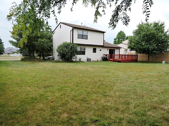 5th image of 802 Ashford Glen Dr