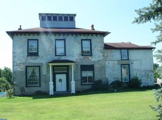 318 S Sandy Hill Rd, Coatesville, PA 19320