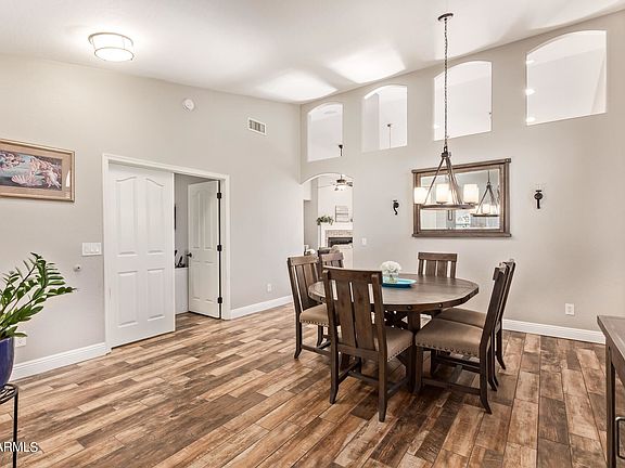 4th image of 4857 E Fernwood Ct