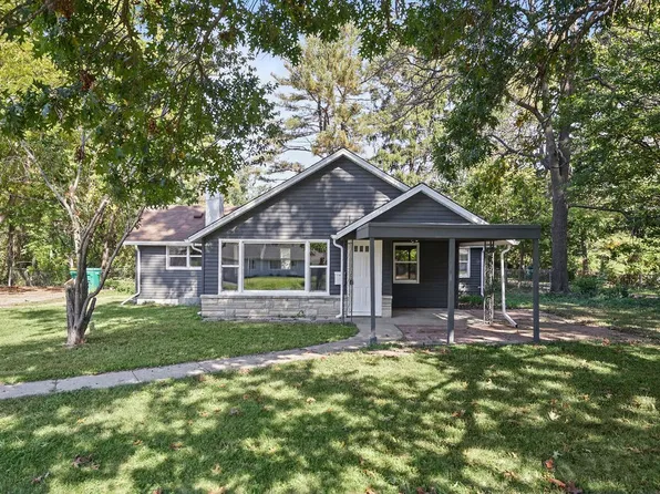 4318 E Cantrell St, Decatur, IL 62521