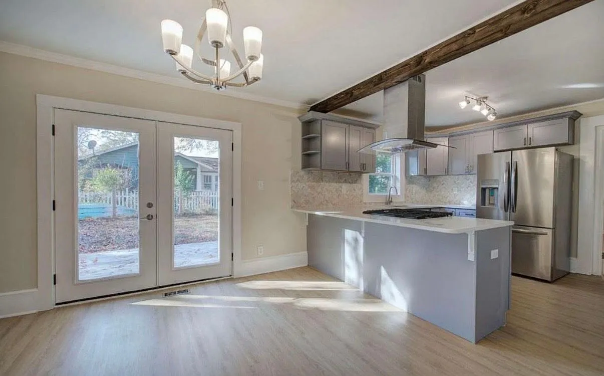 3 bed, 2.0 bath, 1468 sqft, $1,800 — Photo 3