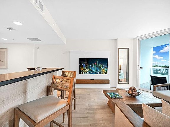 5th image of 505 N Ft Lauderdale Beach Boulevard N #805