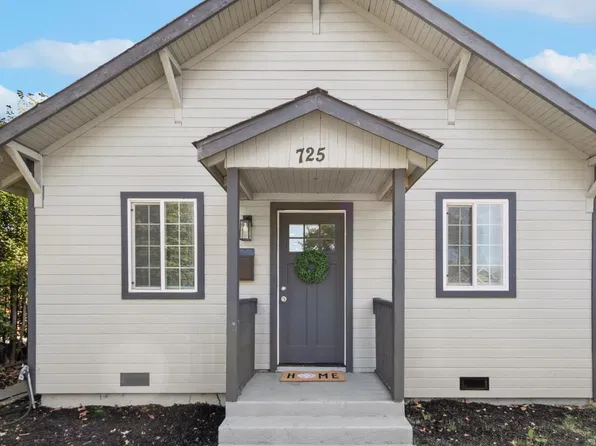725 6th St, Woodland, CA 95695