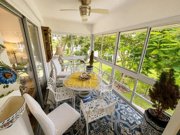 5570 Tamberlane Circle #329, Palm Beach Gardens, FL 33418