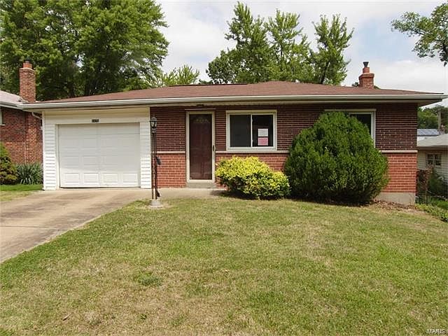 1st image of 8925 Bobb Ave