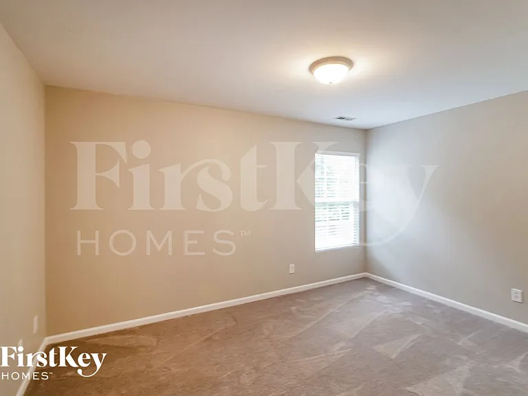918 Laurel Oak Ln — Photo 12